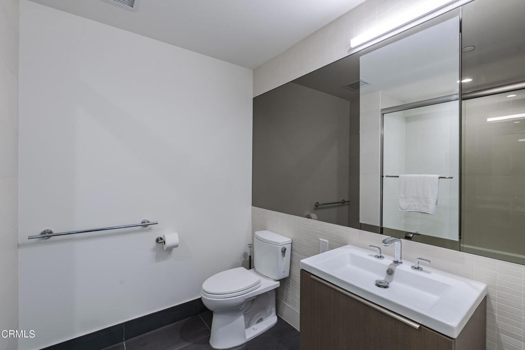 889 Francisco Street - Photo 28