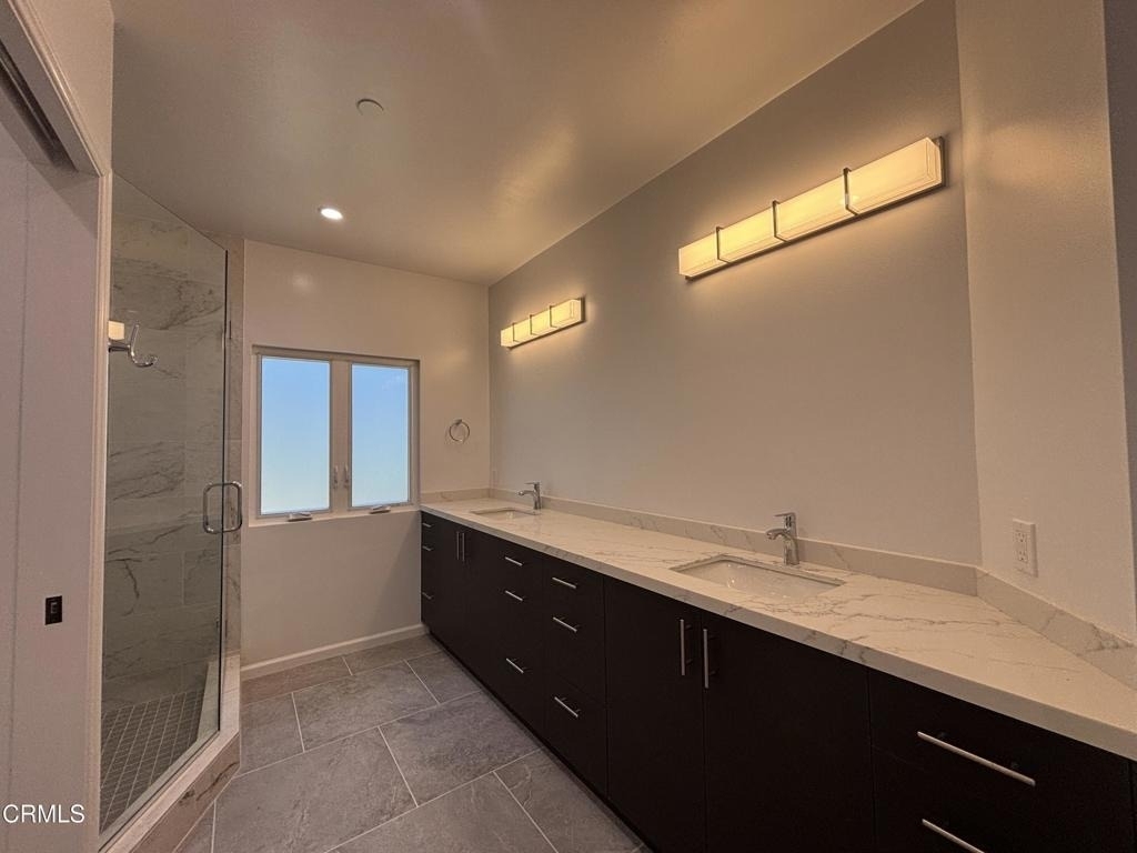 2230 Sherwood Place - Photo 28