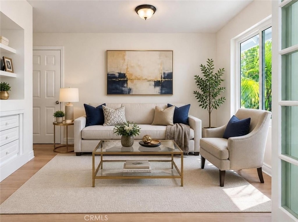 9881 Foxrun Drive - Photo 4