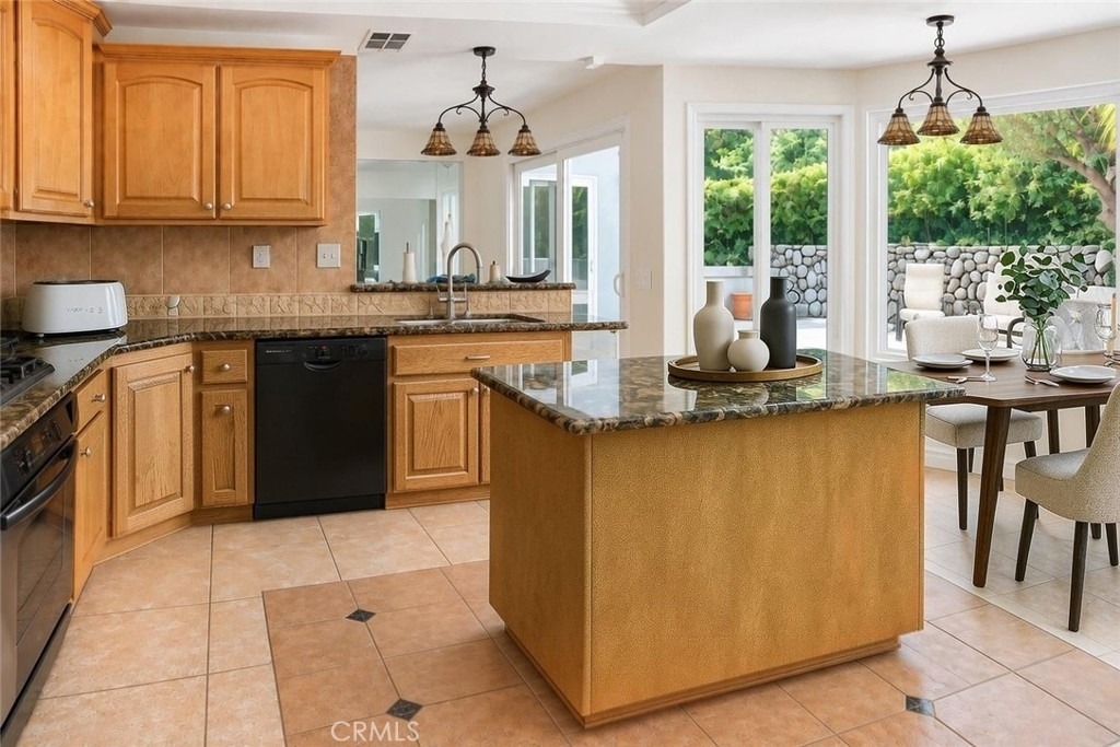 9881 Foxrun Drive - Photo 18