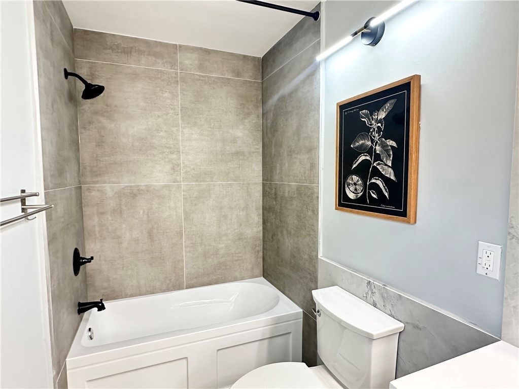 2649 N Parish - Photo 21