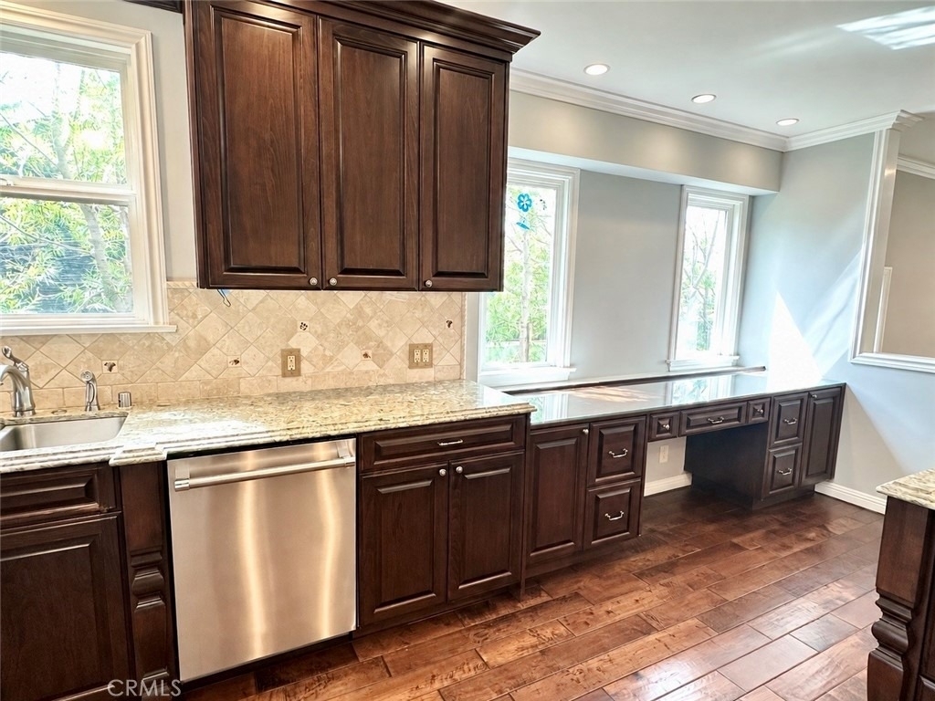 2649 N Parish - Photo 4