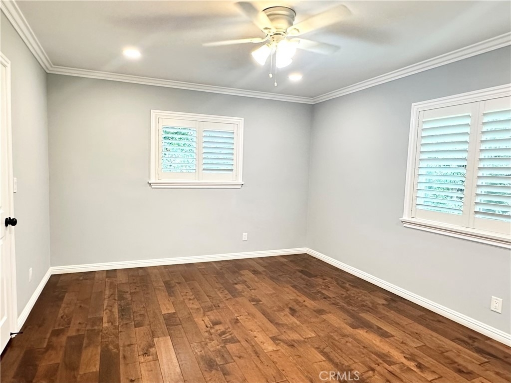 2649 N Parish - Photo 17