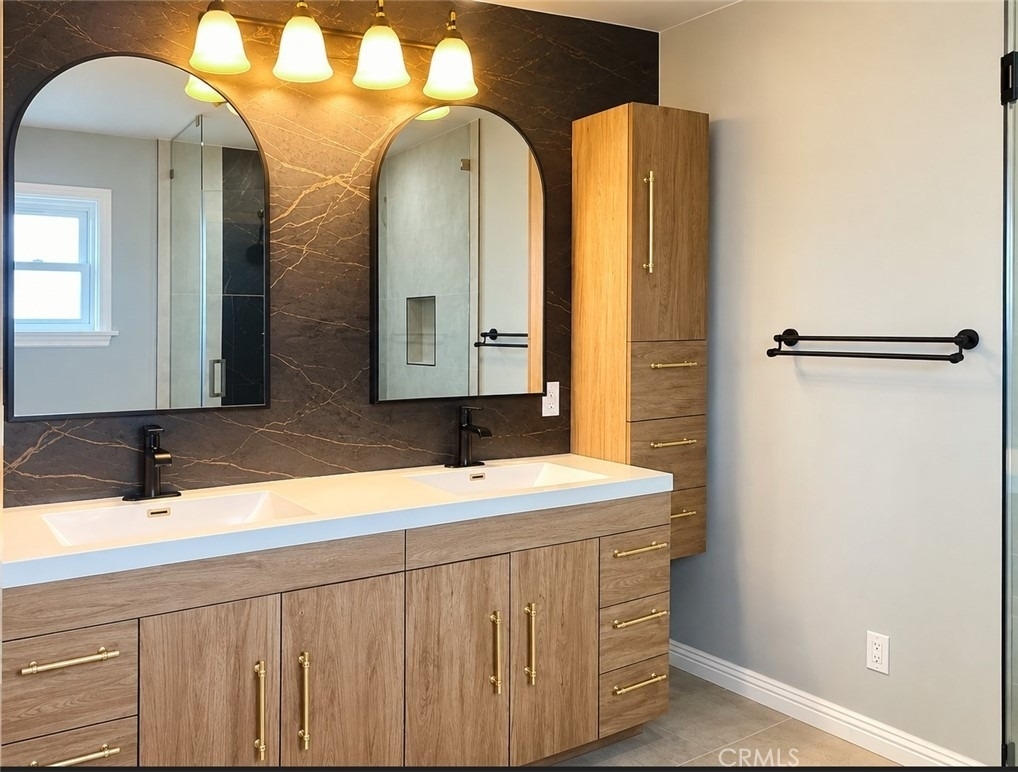 2649 N Parish - Photo 40