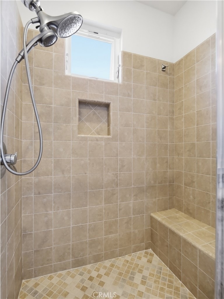 1 Vantis Drive - Photo 23