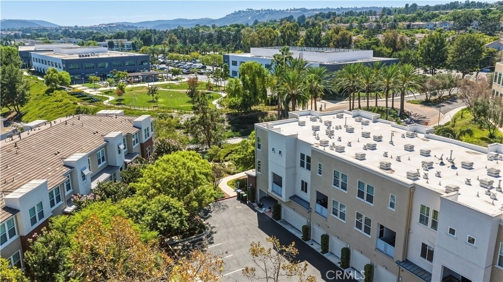 1 Vantis Drive - Photo 39