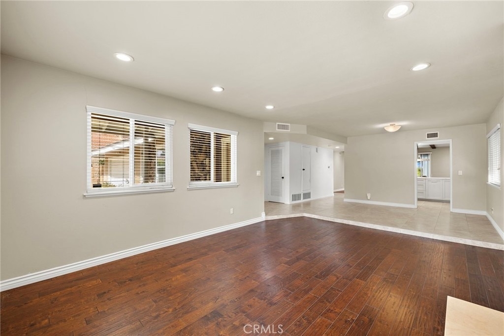 1523 E Baldwin - Photo 7