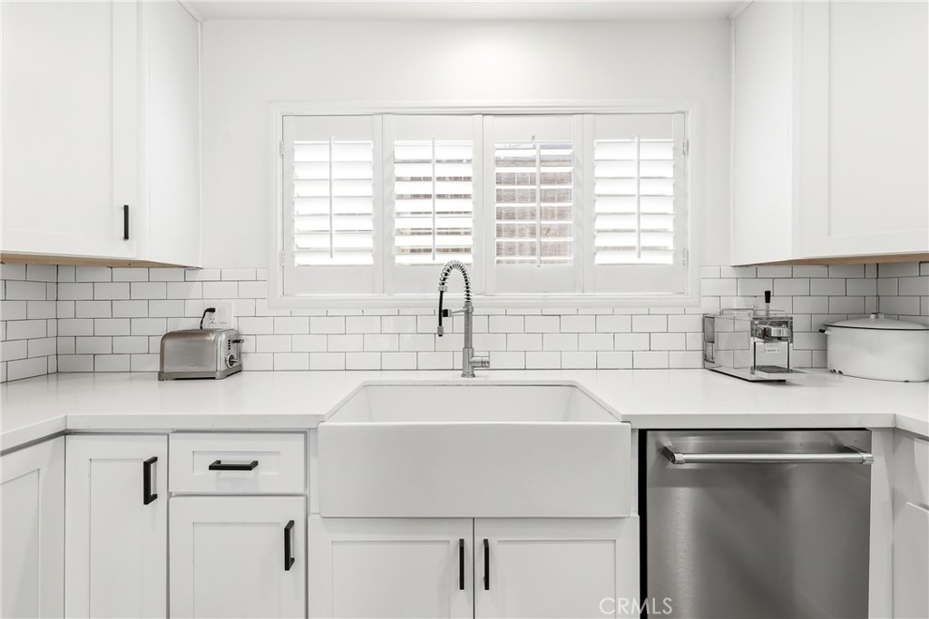 306 Campbell Lane - Photo 11