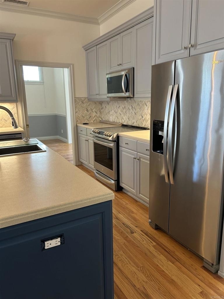 760 Coronado Avenue - Photo 5