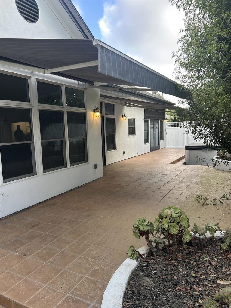 760 Coronado Avenue - Photo 22