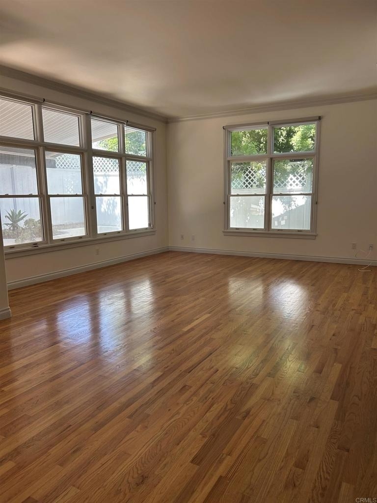 760 Coronado Avenue - Photo 7