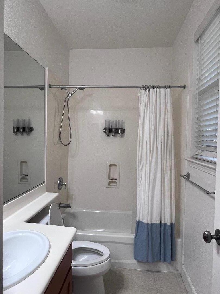 20600 Murano Circle - Photo 11