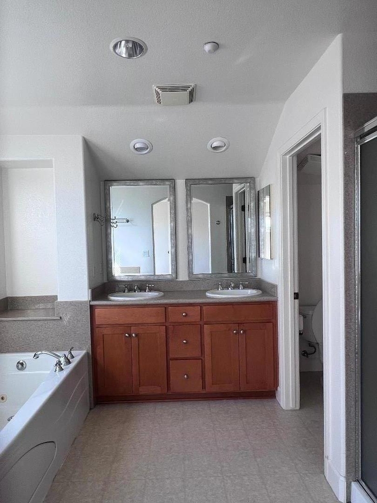 20600 Murano Circle - Photo 23