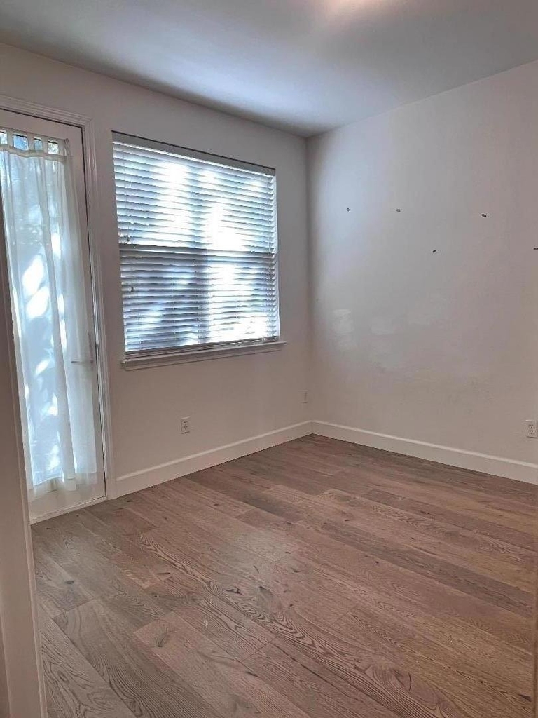 20600 Murano Circle - Photo 20