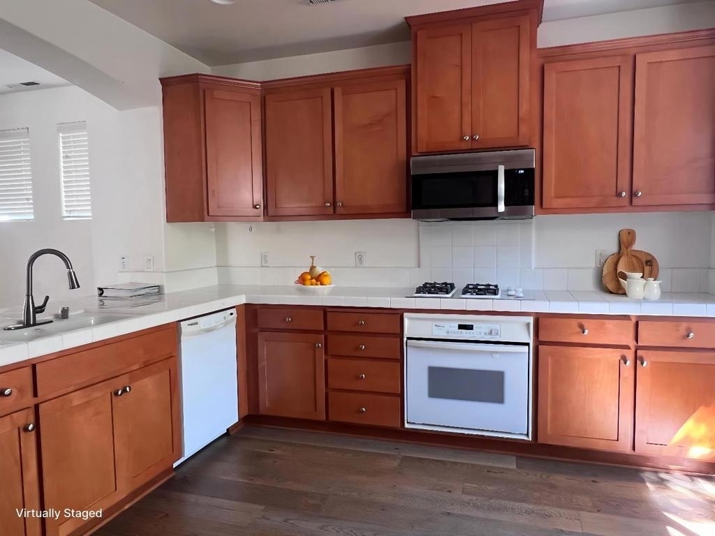 20600 Murano Circle - Photo 4