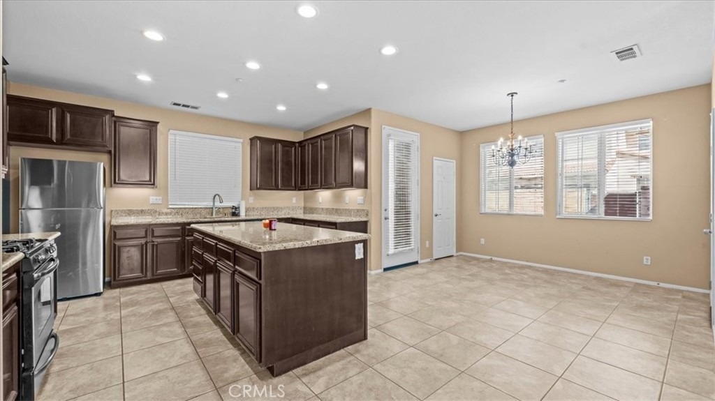 15876 Parkhouse Drive - Photo 7