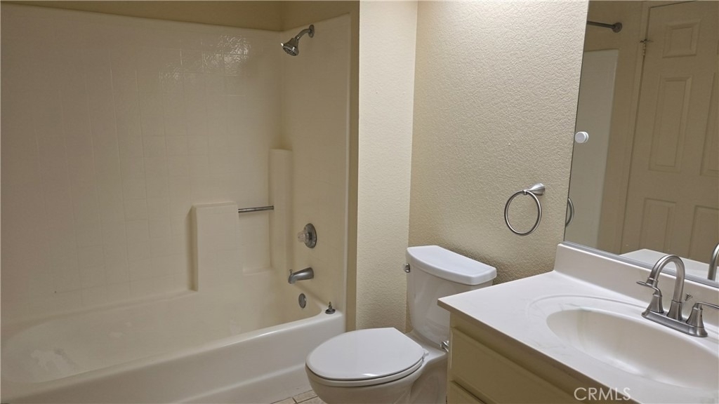 1365 Crafton - Photo 6