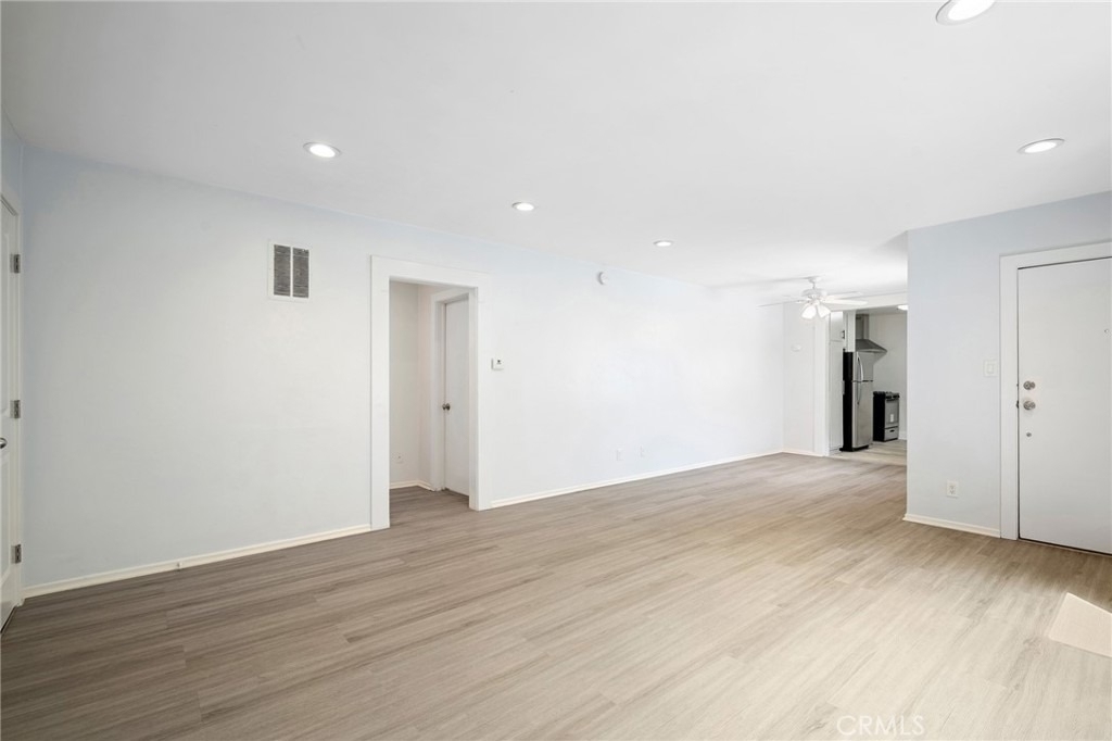 7969 Norton Avenue - Photo 5