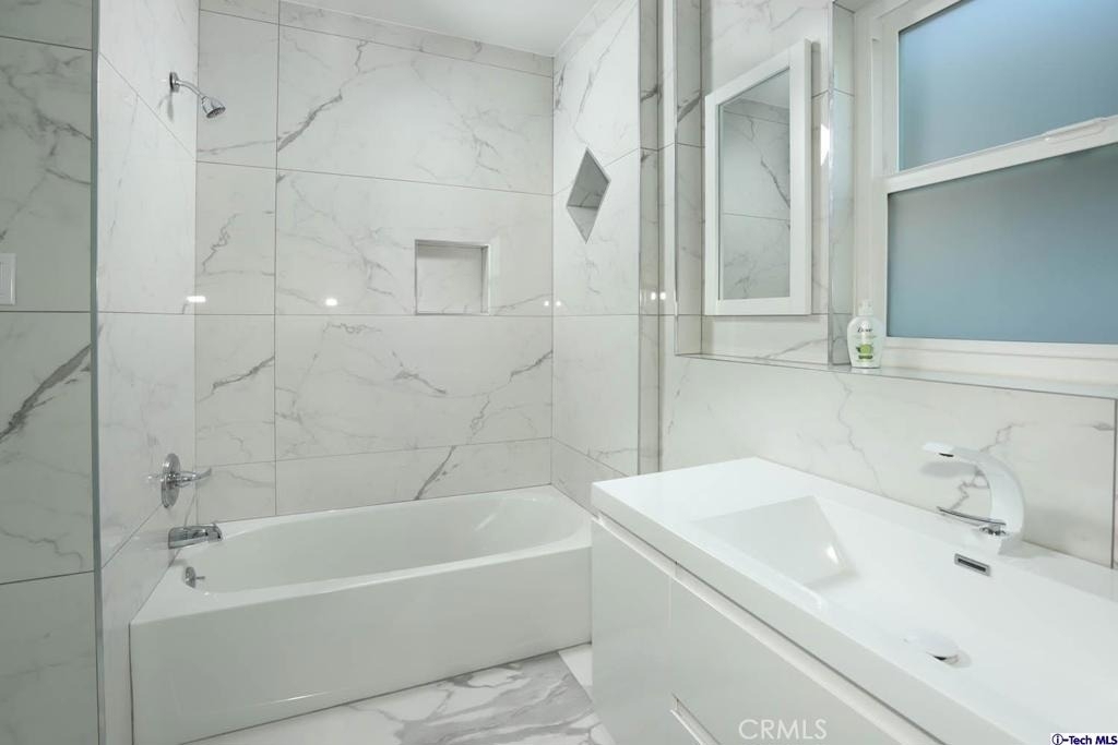 1210 Graynold Avenue - Photo 24