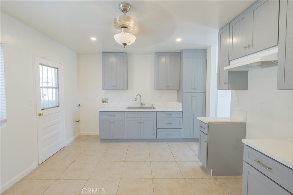 11624 Adenmoor - Photo 7
