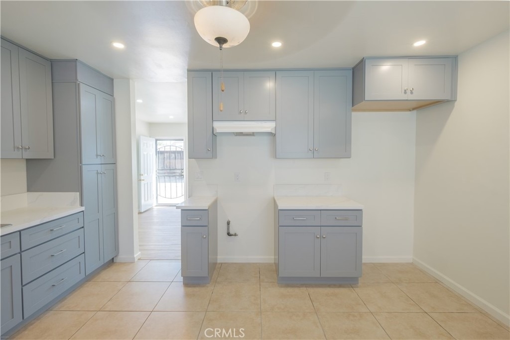 11624 Adenmoor - Photo 8