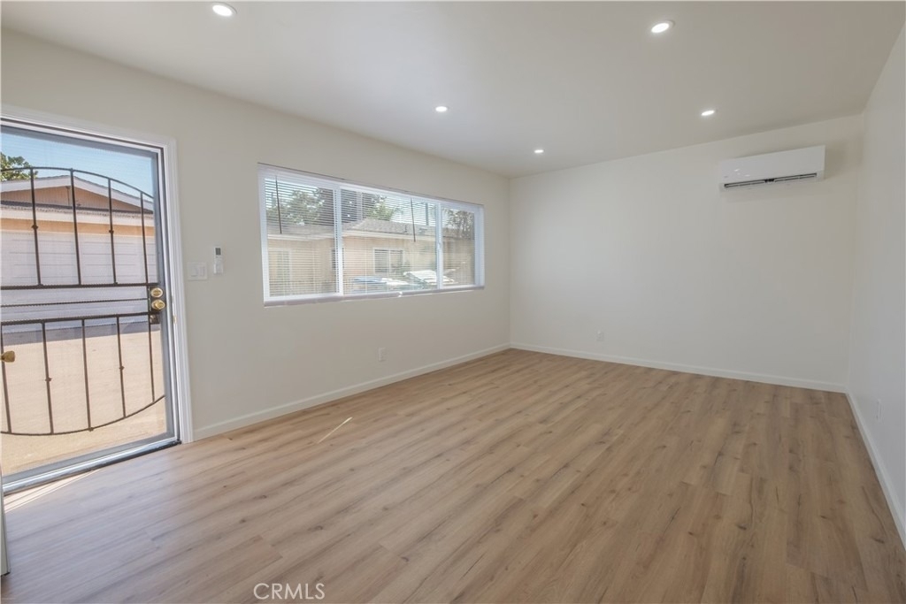 11624 Adenmoor - Photo 3