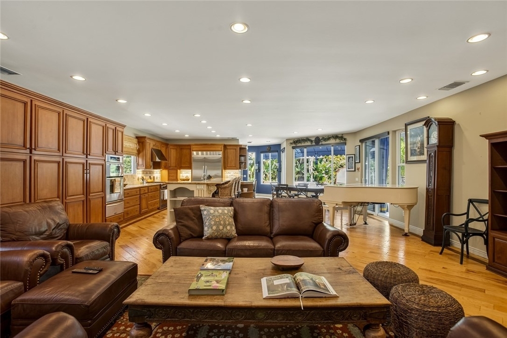 1746 N Vallejo Way - Photo 12