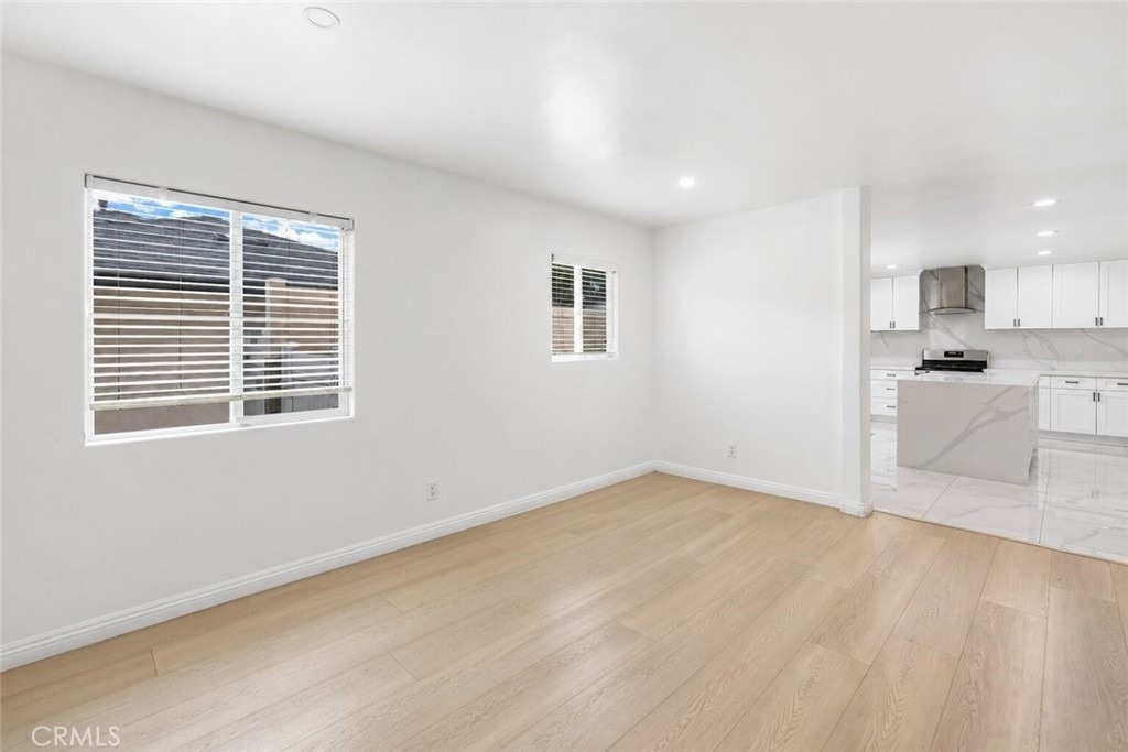 7035 Calhoun Avenue - Photo 5