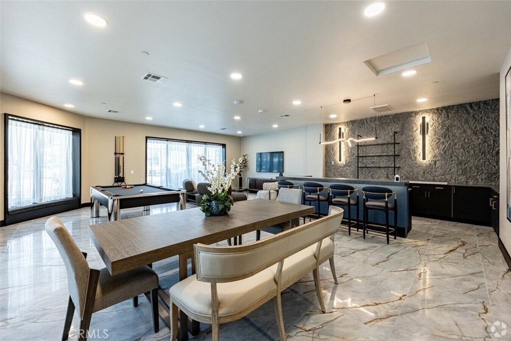 4064 Live Oak - Photo 4