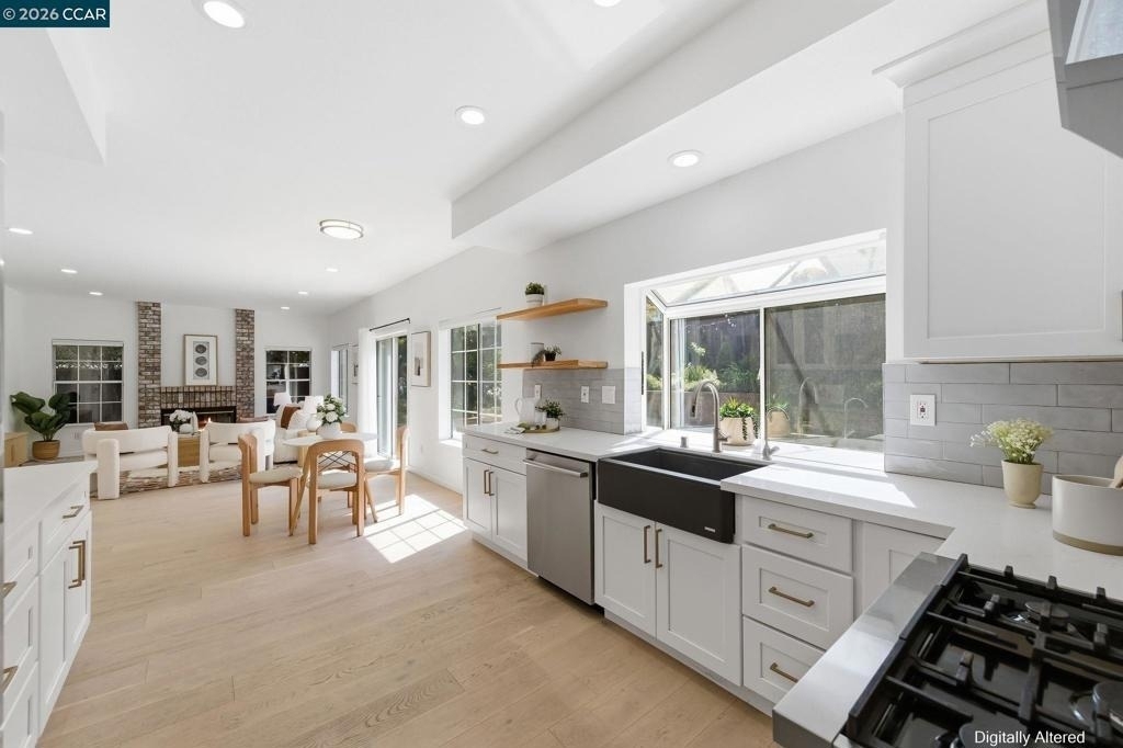 601 Ambience Way - Photo 16