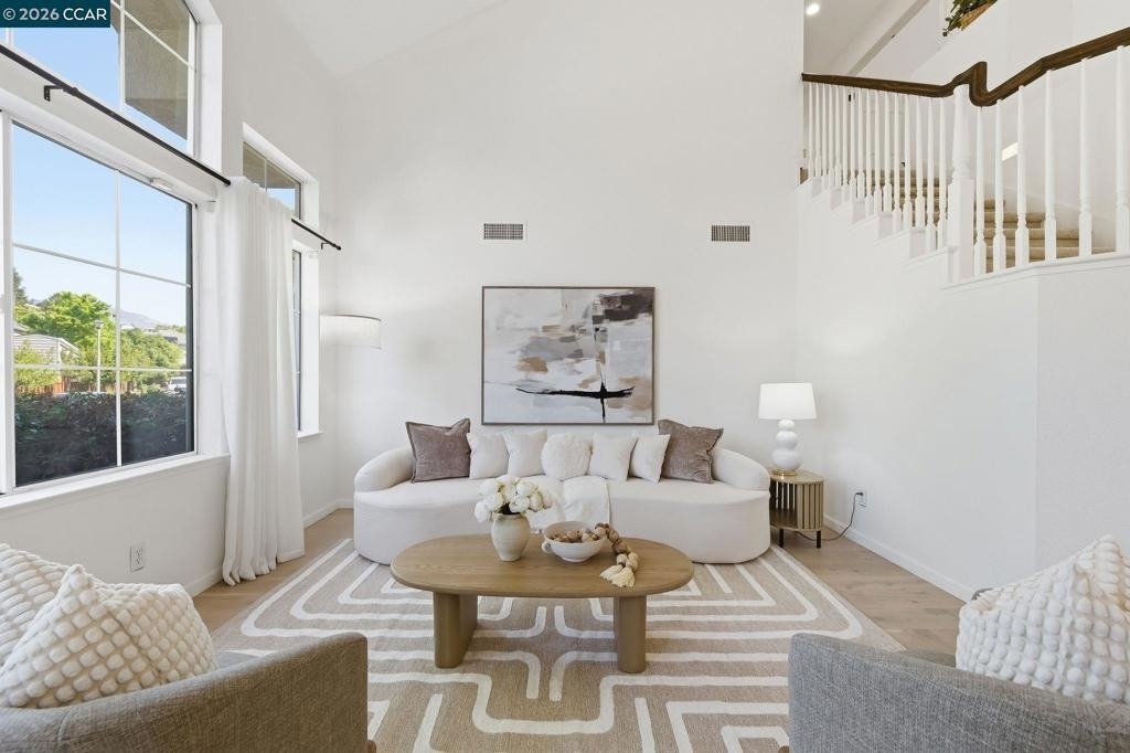 601 Ambience Way - Photo 7