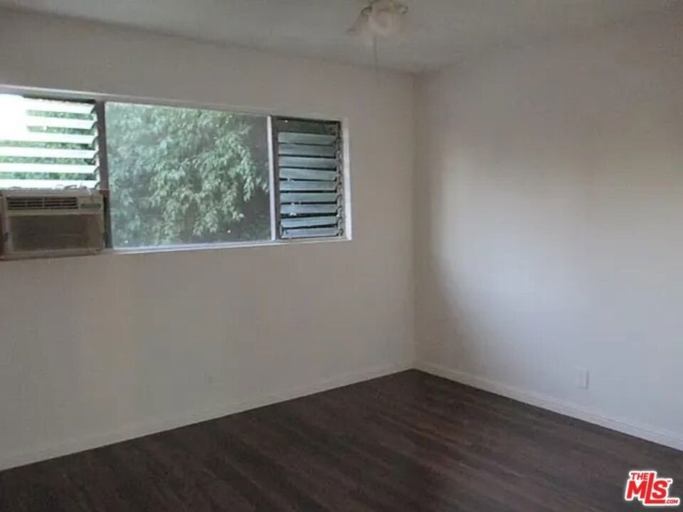 1046 N Spaulding Avenue Avenue - Photo 5