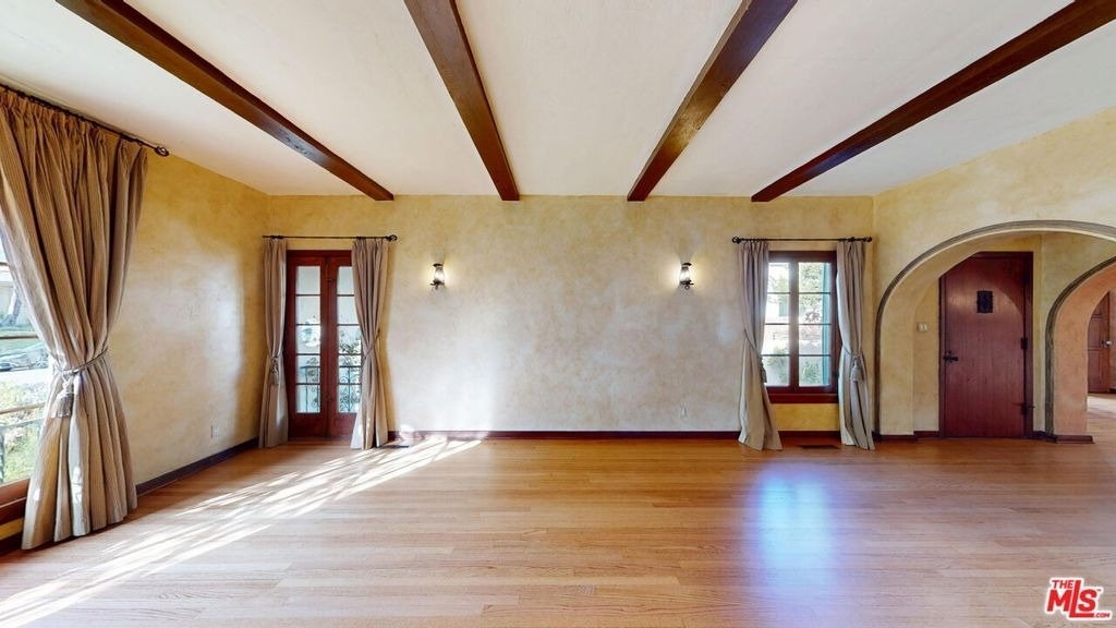 842 E Walnut Avenue - Photo 3