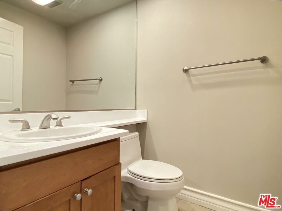 1227 Granville Avenue - Photo 8