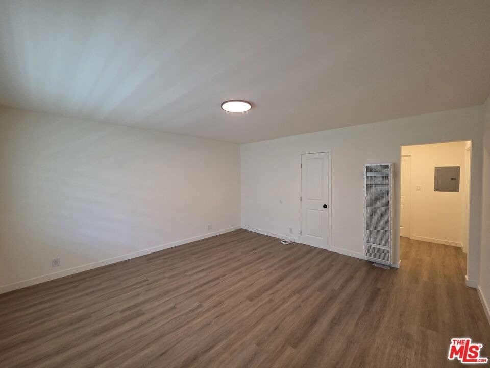 1411 Innes Place - Photo 3