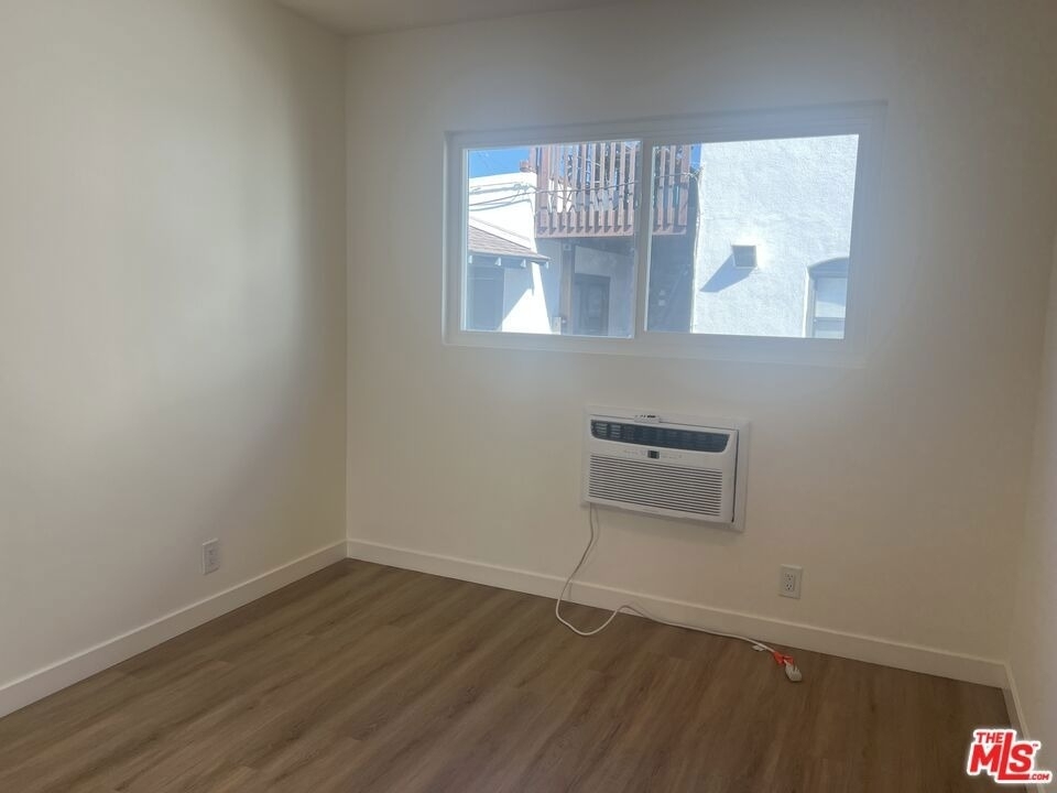 1411 Innes Place - Photo 15