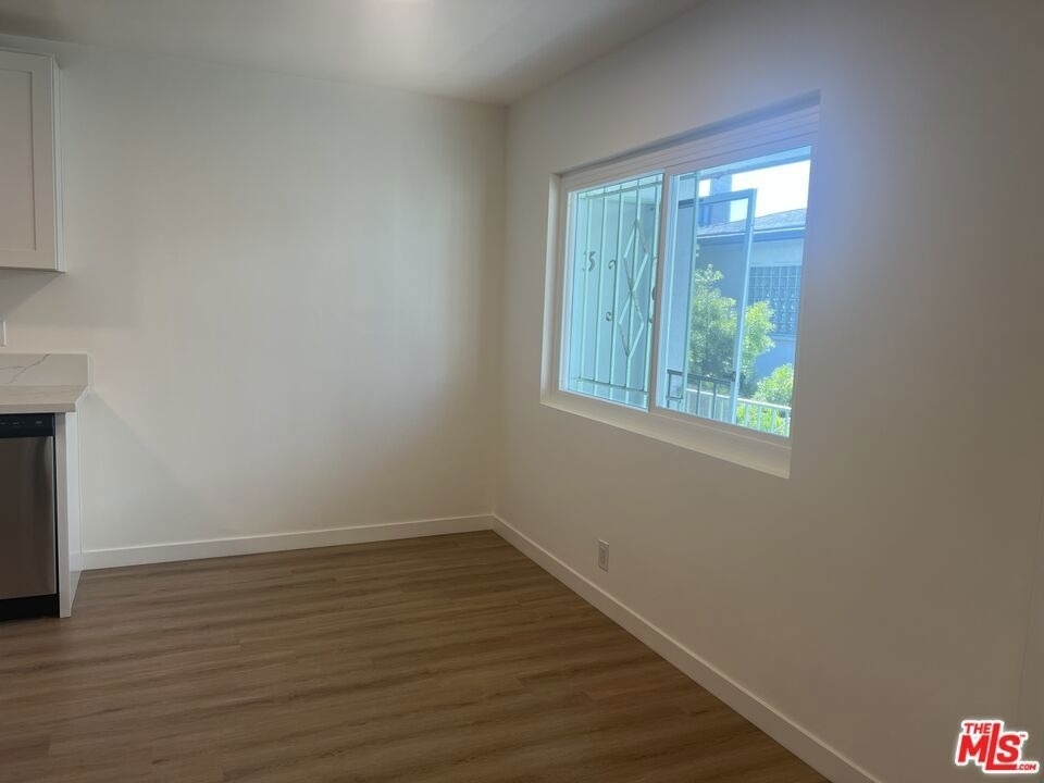 1411 Innes Place - Photo 11