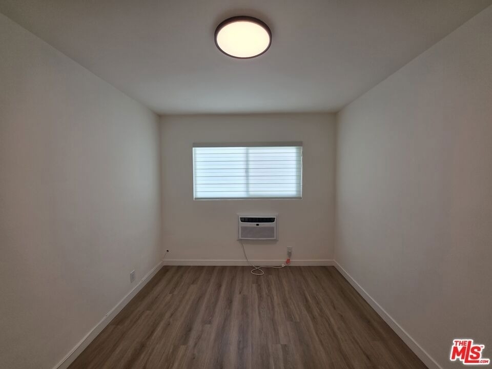 1411 Innes Place - Photo 37