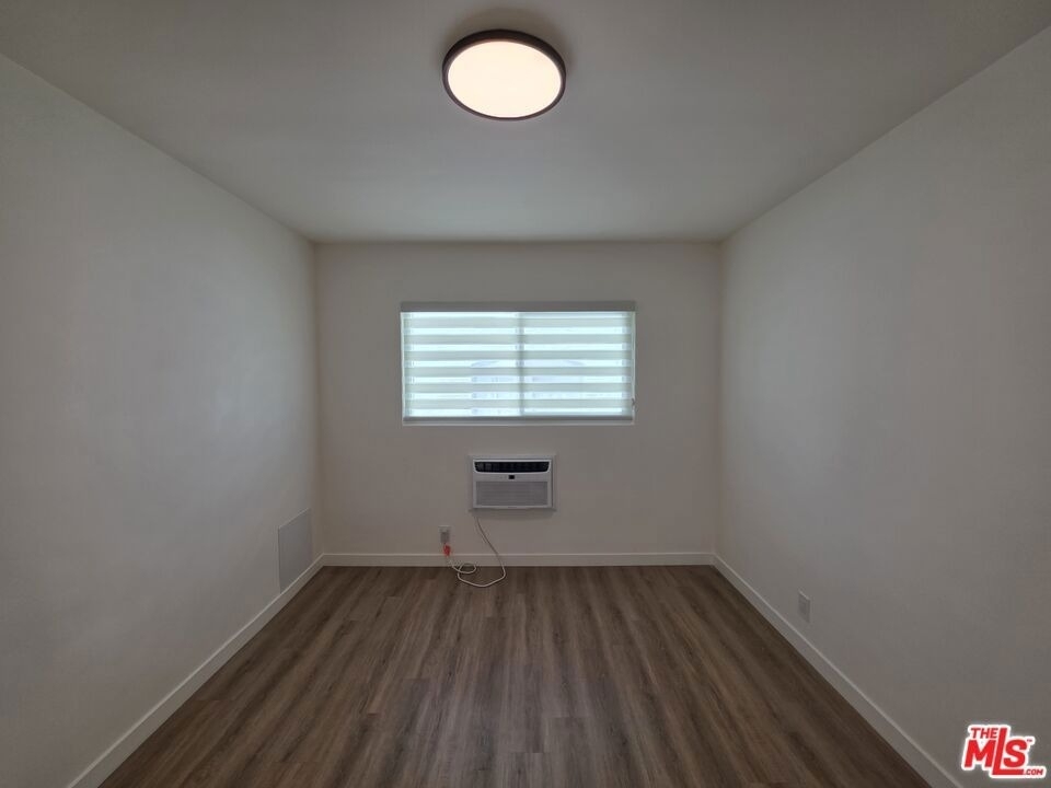 1411 Innes Place - Photo 34