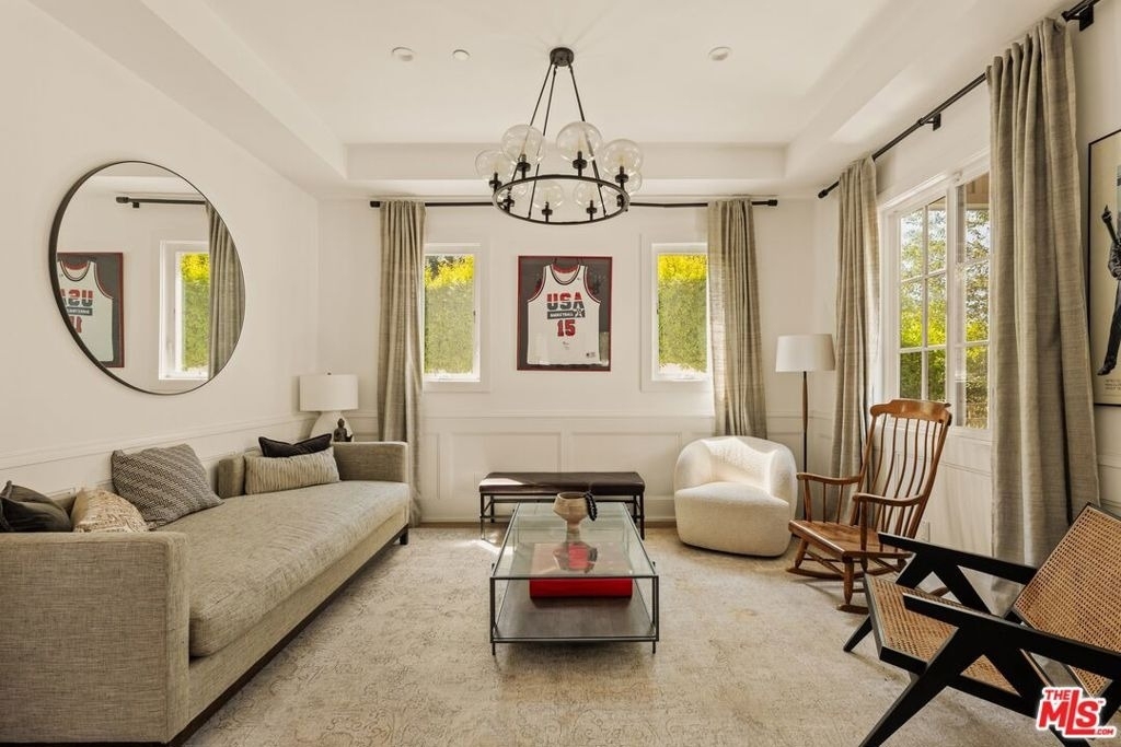 4538 Camellia Avenue - Photo 4