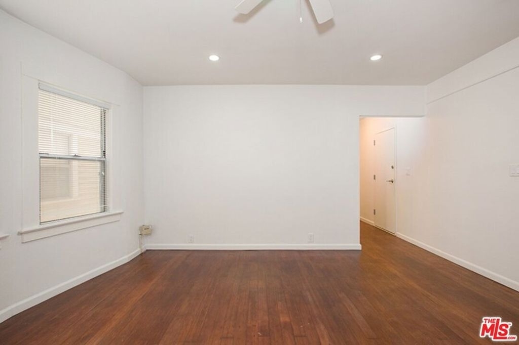 40 Rose Avenue - Photo 3