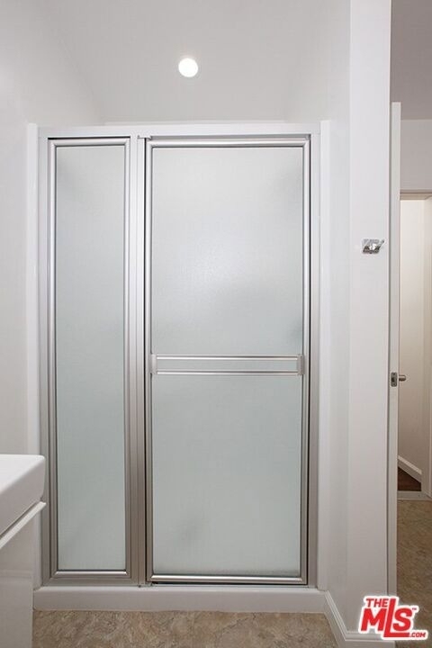 40 Rose Avenue - Photo 7