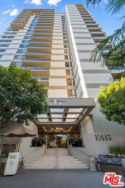 10445 Wilshire Boulevard - Photo 10