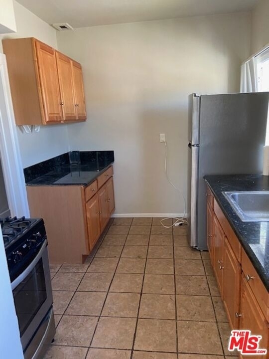 4537 W 11th Place - Photo 9