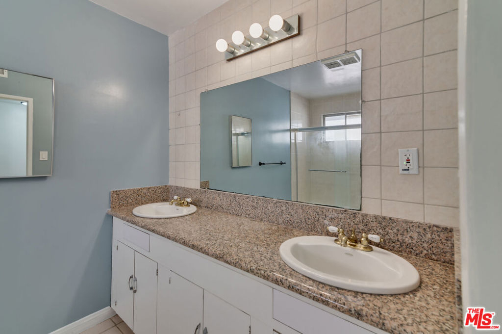 15013 Hartsook Street - Photo 27