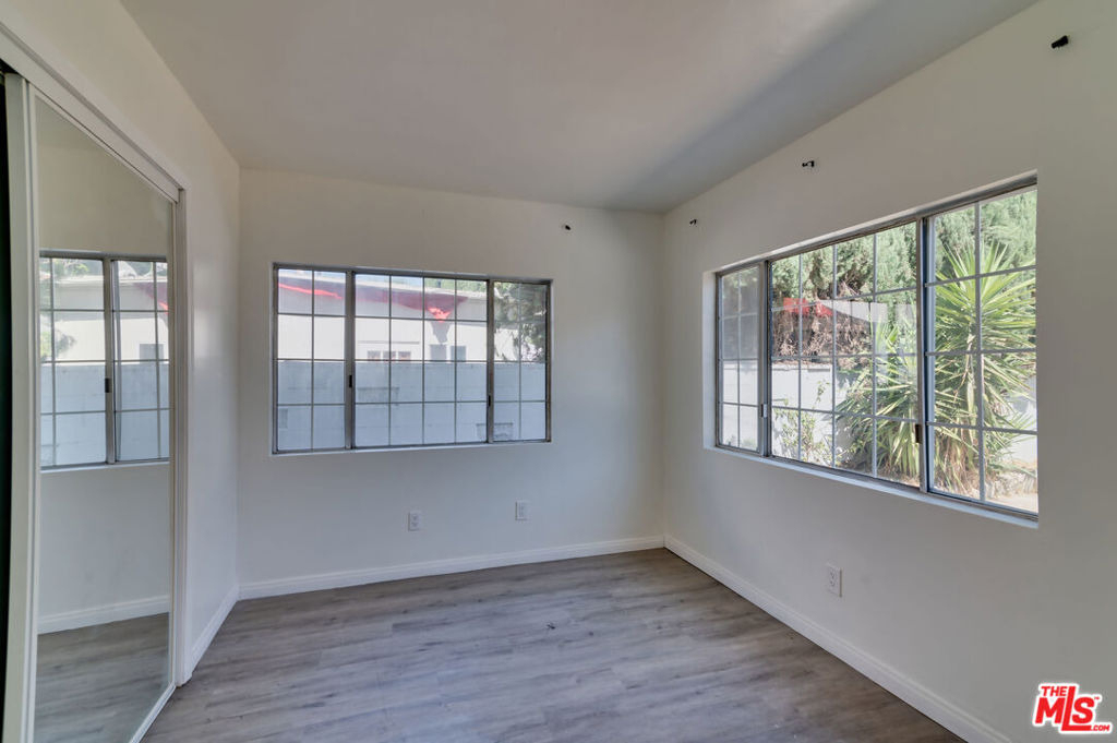 15013 Hartsook Street - Photo 33