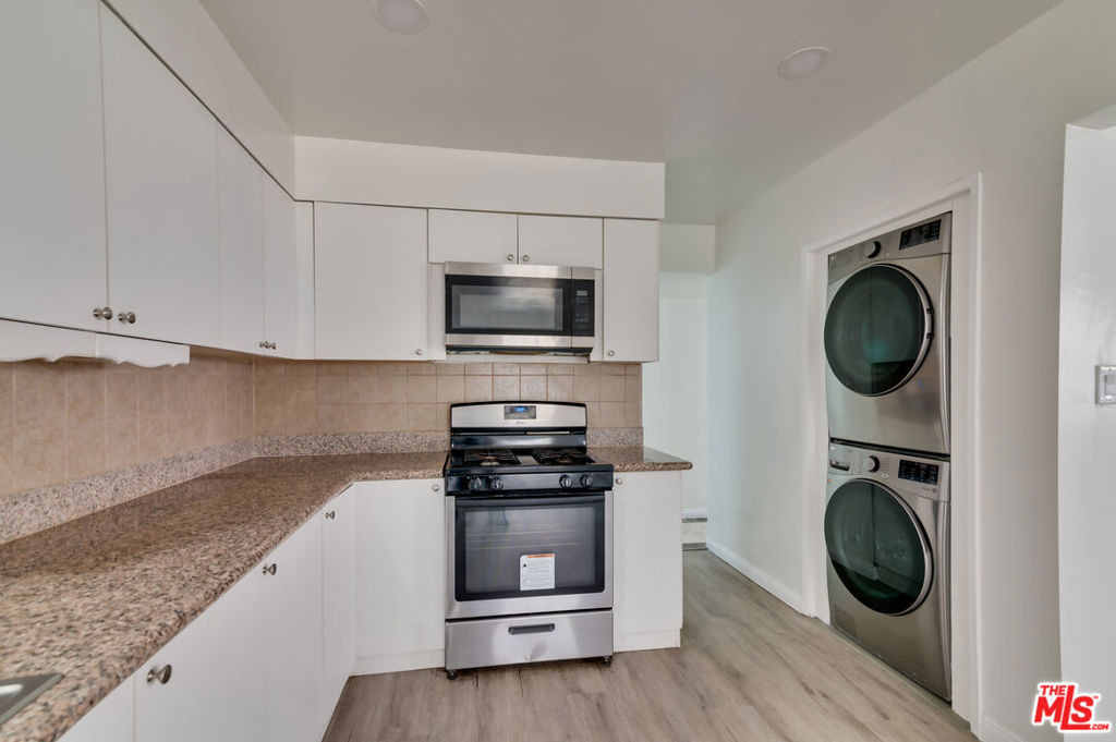15013 Hartsook Street - Photo 7