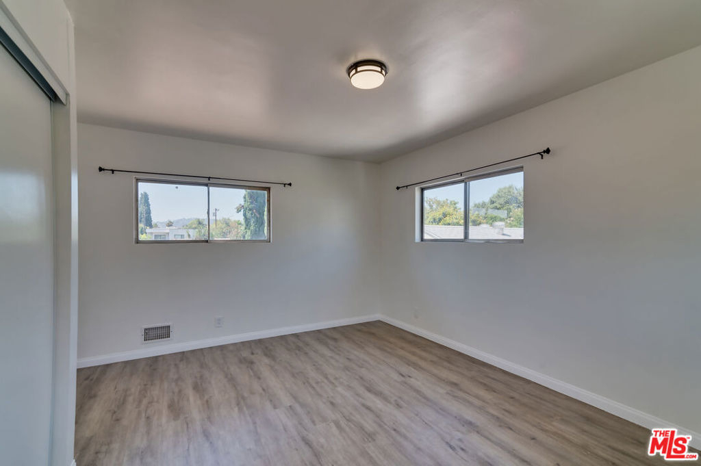 15013 Hartsook Street - Photo 32