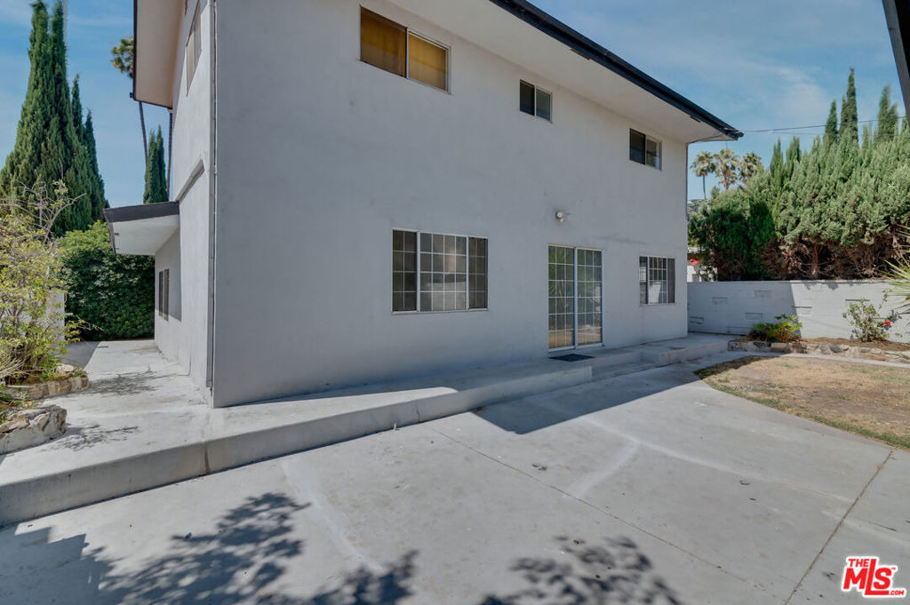 15013 Hartsook Street - Photo 36