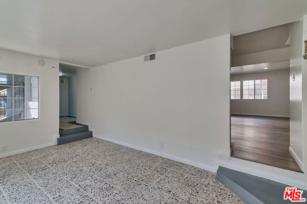 15013 Hartsook Street - Photo 5